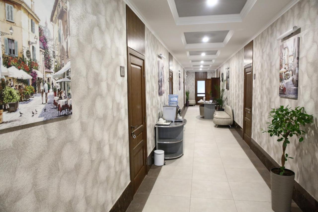 Львівський Hotel Exterior photo